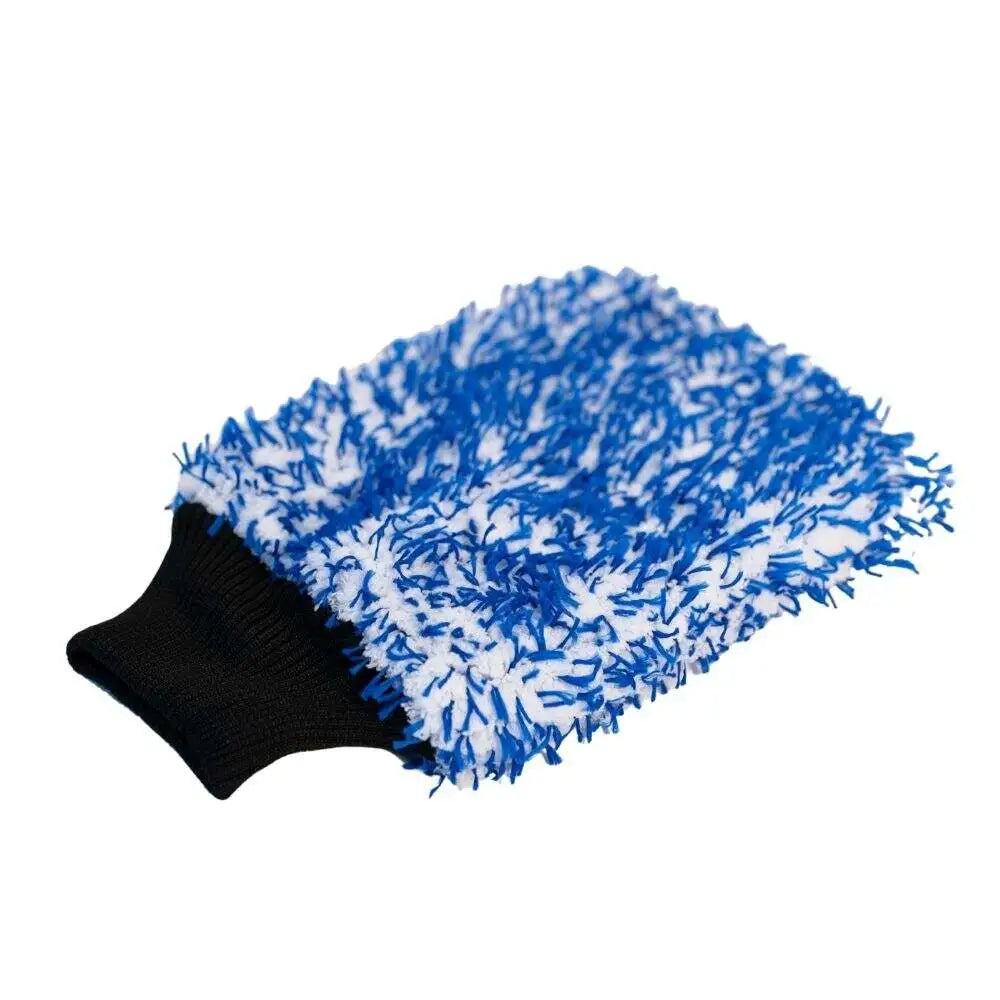 TopGloss Ultra-Cleanse Auto Mitt. This 29cm x 19cm, 100g blue and white mitt, offers a trifecta of high absorbency, foam retention, and contaminant removal. It's your tool for a meticulous clean, efficient drying, and an all-around vibrant car care experience. Follow our recommendations for use and warnings to make the most of this indispensable car cleaning companion.