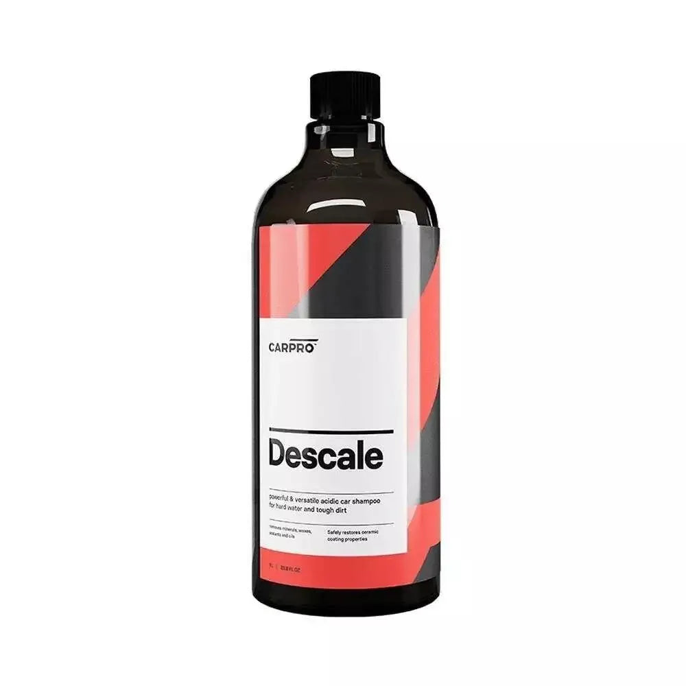 Revitalize and redefine your vehicle's aesthetics with CarPro Descale. This potent acidic car shampoo is designed to target ceramic coatings tarnished by mineral deposits, dirt, and grime, restoring their original splendor. Our cutting-edge formula amplifies the surface tension of your ceramic coating, enhancing water behavior and imparting a glossy, attention-grabbing finish.