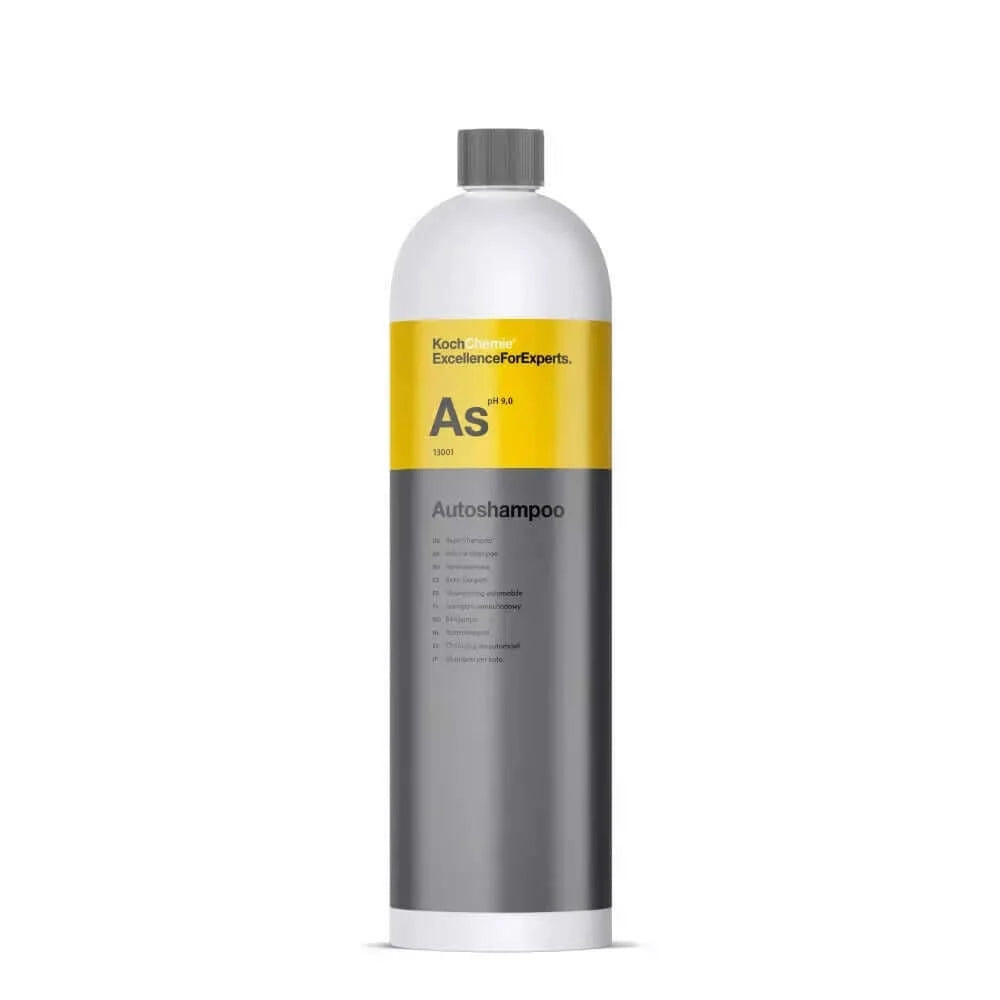 Koch Chemie Autoshampoo As. A superior blend of anionic and non-ionic surfactants, this Phosphate and NTA-free shampoo provides a gentle yet thorough clean. Suitable for gantry washing systems, wash setups, and hand washing, it's a flexible solution that fits your needs. Compliant with VDA Class A standards, it's safe for biological service water treatment plants. Just a little goes a long way, offering an effortless shine to your vehicle.